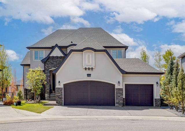 72 Rockcliff Grove Nw, Calgary