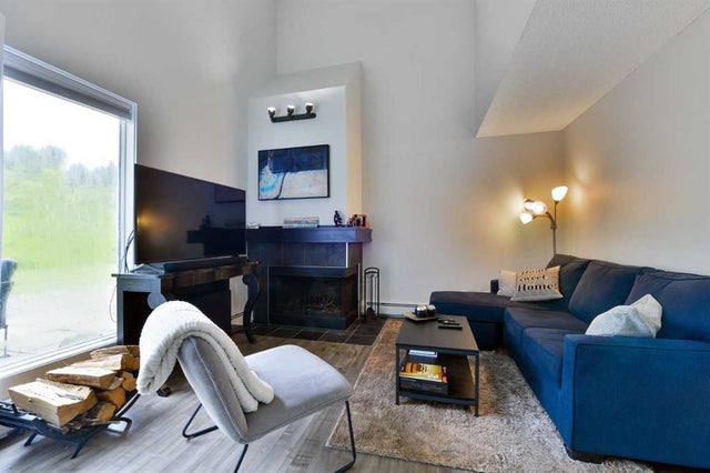 8, 301 Village Mews Sw, Calgary