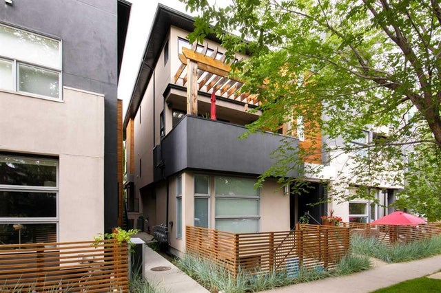 B, 1310 Gladstone Road Nw, Calgary