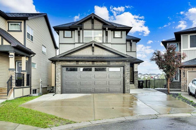 208 Panton Road Nw, Calgary