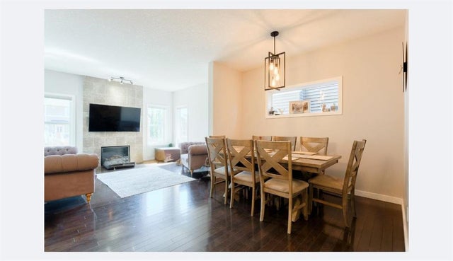 40 Sunrise Terrace, Cochrane
