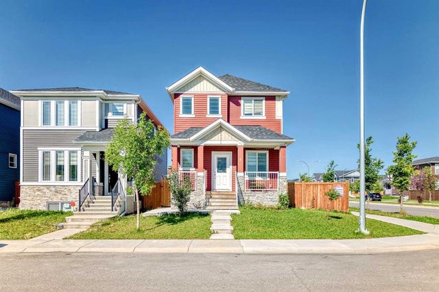 8 Red Sky Lane Ne, Calgary