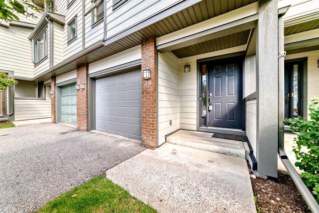 39, 185 Woodridge Drive Southwest, Calgary – Residential Row/Townhouse Listing Photo 5