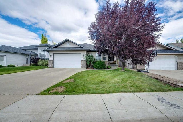 13 Dillon Close, Red Deer
