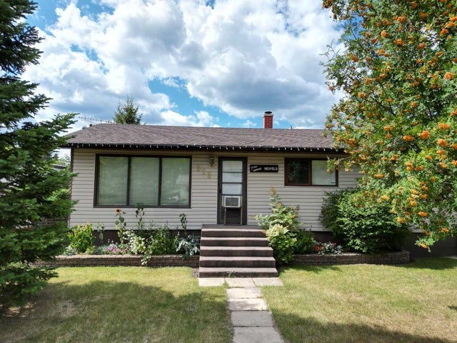 315 5th Avenue E, Loon Lake