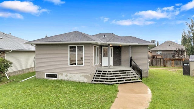 5510 52 Street, Bashaw