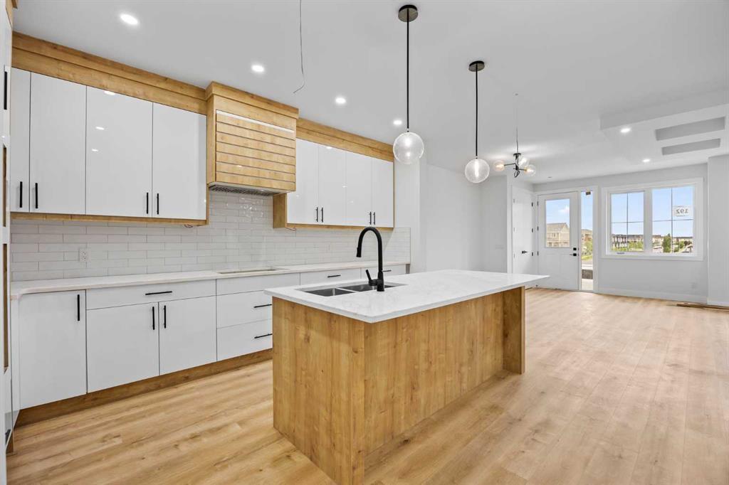 192 Saddlelake Manor Northeast, Calgary – Residential Semi Detached Listing Photo 9