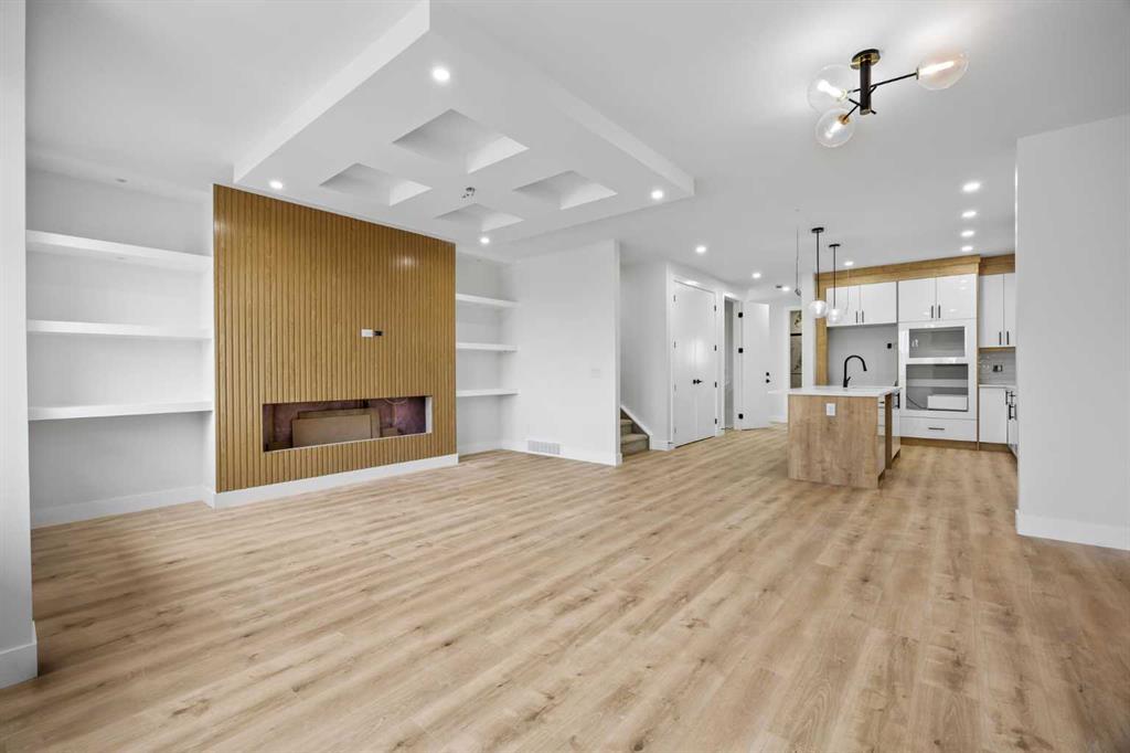 192 Saddlelake Manor Northeast, Calgary – Residential Semi Detached Listing Photo 3