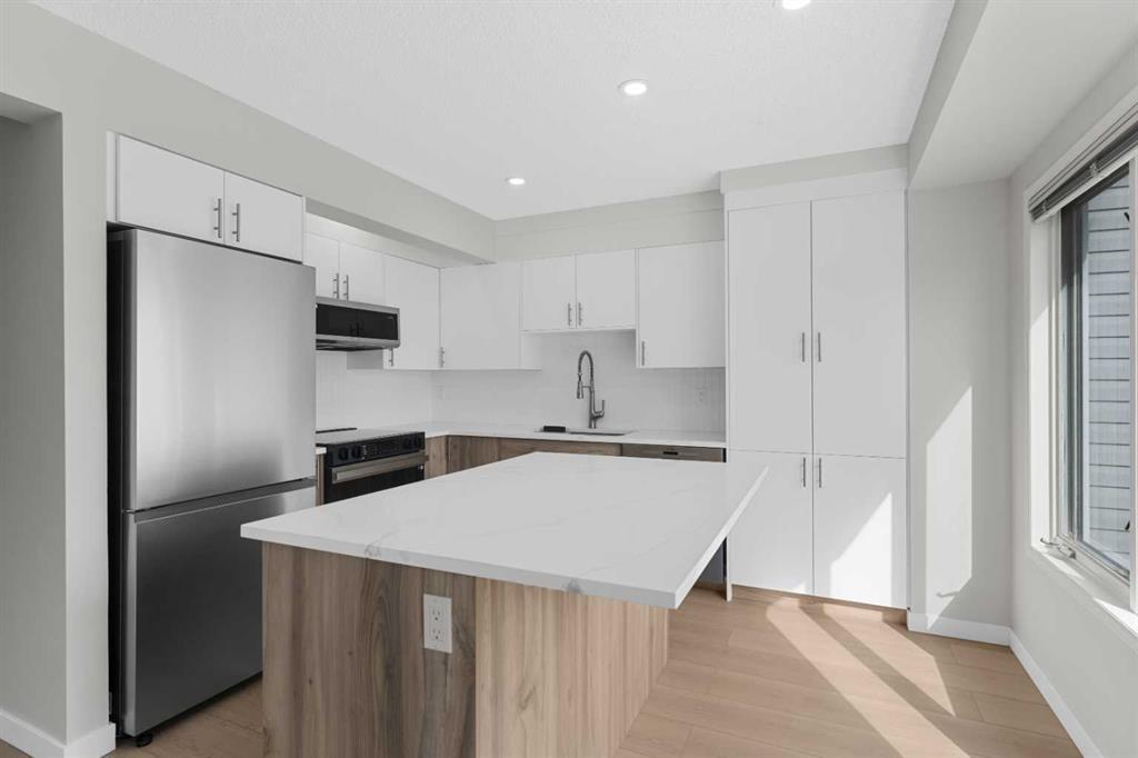 7 Prominence View Southwest, Calgary – Residential Row/Townhouse Listing Photo 2