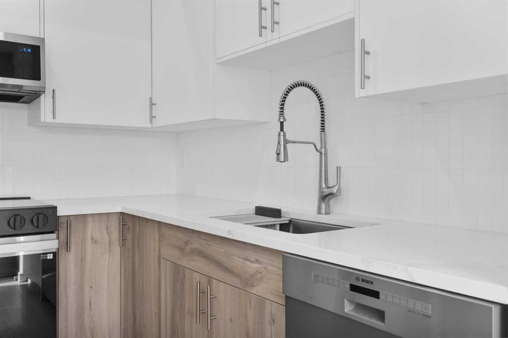 7 Prominence View Southwest, Calgary – Residential Row/Townhouse Listing Photo 4