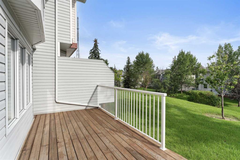 7 Prominence View Southwest, Calgary – Residential Row/Townhouse Listing Photo 7
