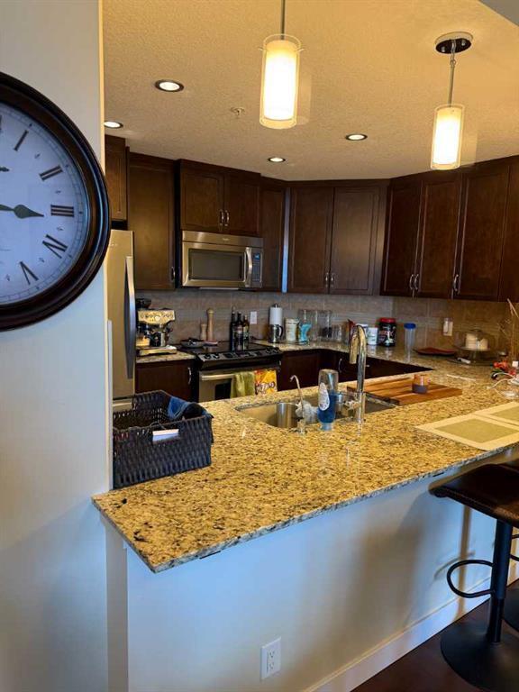 701, 16 Varsity Estates Circle Northwest, Calgary – Residential Apartment Listing Photo 3