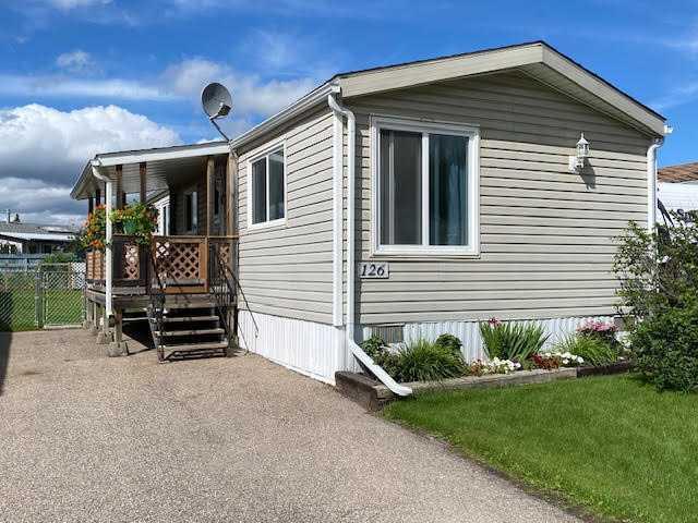 126 Nickerson Avenue, Hinton