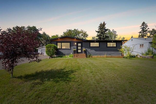 28 Alberta Drive, Fort McMurray