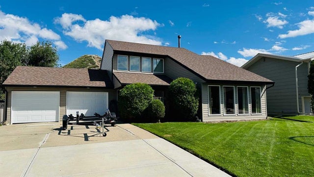 28 Hunts Crescent, Drumheller