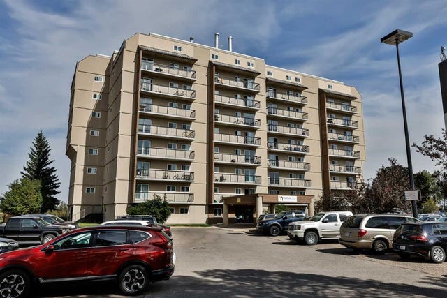 222, 21 Berkeley Place W, Lethbridge