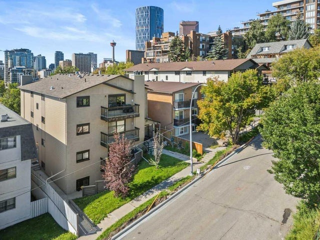303, 409 1 Avenue Ne, Calgary