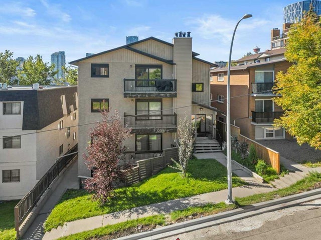 303, 409 1 Avenue Ne, Calgary