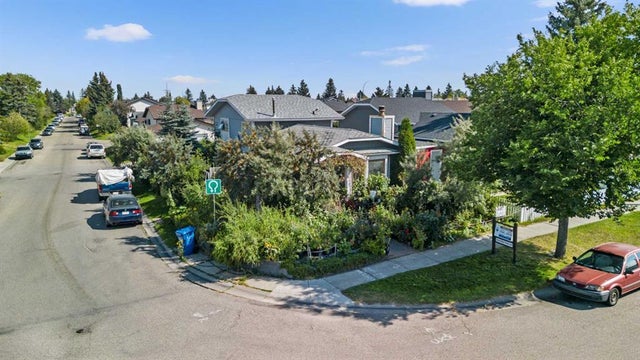 16 Tararidge Drive Ne, Calgary