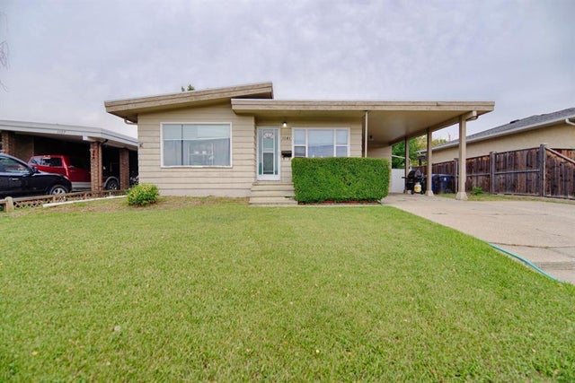 1141 Scenic Drive S, Lethbridge
