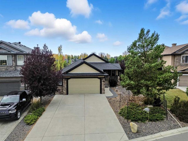 55 Billy Haynes Trail, Okotoks