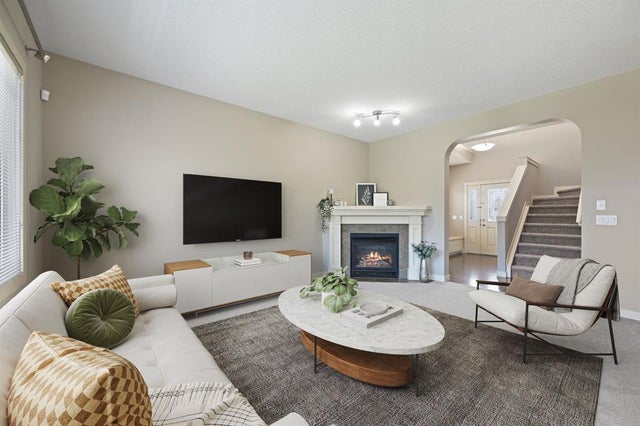 229 Bridlerange Place Sw, Calgary