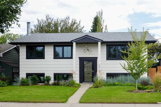 9916 5 Street Se, Calgary