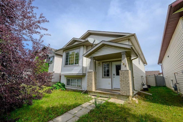 103 Pinnacle Boulevard, Grande Prairie