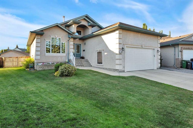 16 Ahlstrom Close, Red Deer