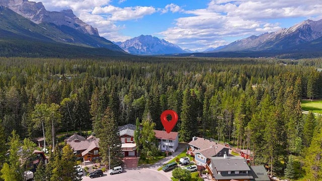 908 Larch Place, Canmore