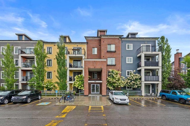 1218, 99 Copperstone Park Se, Calgary