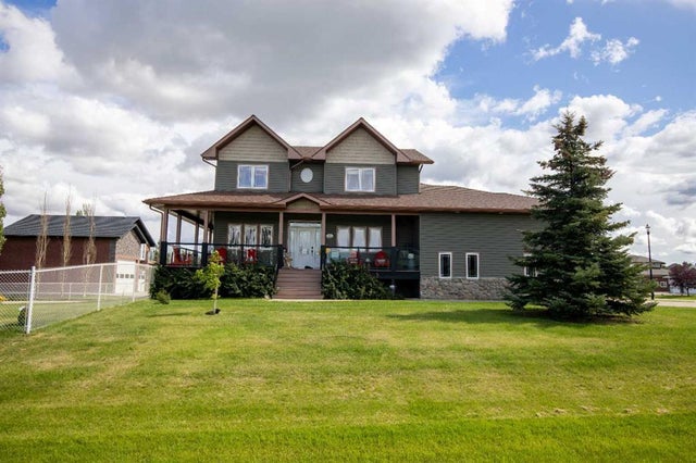 7726 Saxony Road, Rural Grande Prairie No. 1, County of