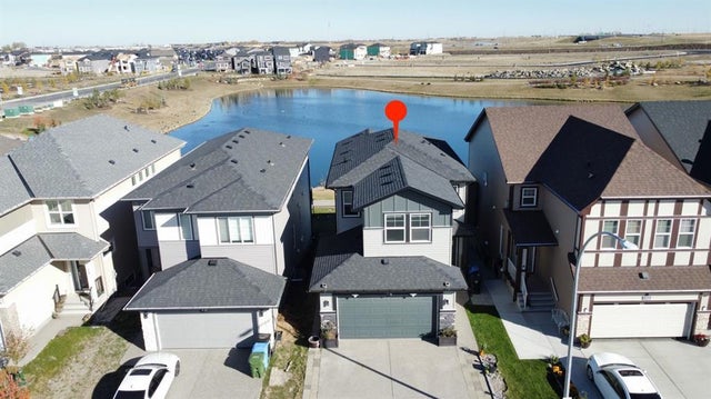 32 Cornerbrook Common Ne, Calgary