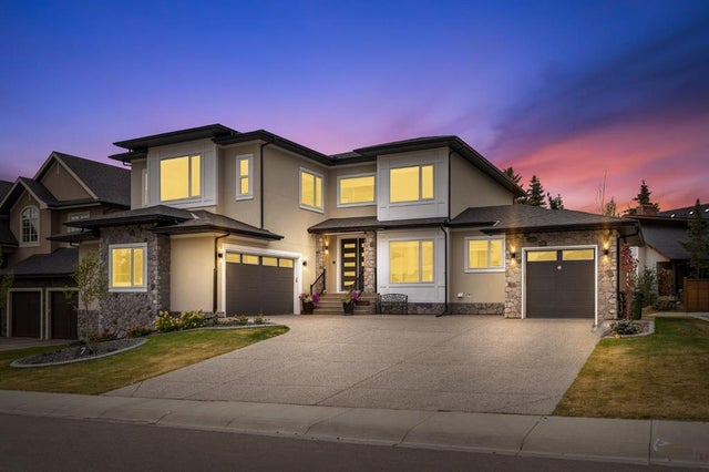7 Mystic Ridge Way Sw, Calgary