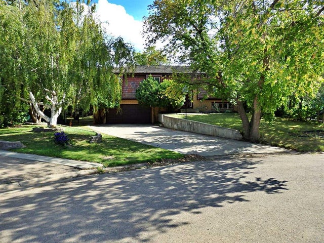 4324 Airport Crescent, Vermilion