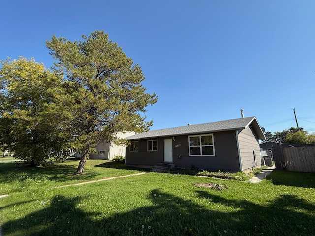 10203 103 Street, High Level