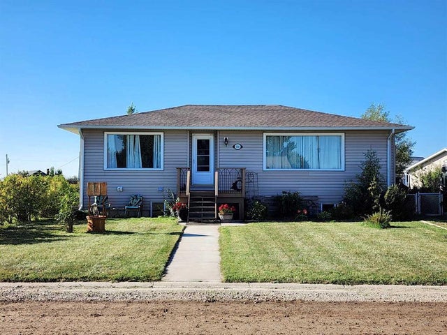 506 5 Avenue N, Champion