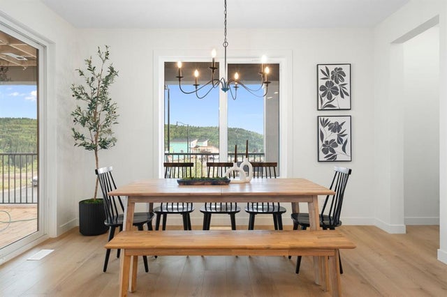 28 Sunvalley View, Cochrane