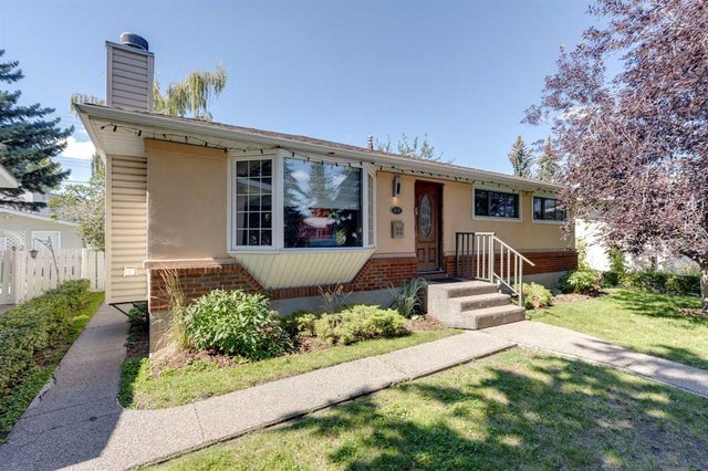 419 Woodland Crescent Se, Calgary