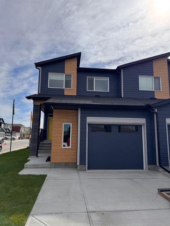 4 Wolf Hollow Road Se, Calgary