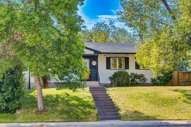 7103 Hunterwood Road Nw, Calgary