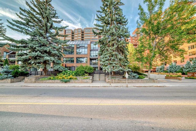 1203, 330 26 Avenue Sw, Calgary