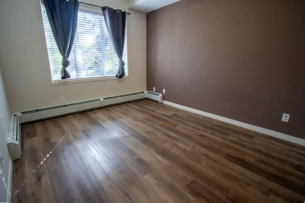1123, 1540 Sherwood Boulevard Northwest, Calgary – Residential Apartment Listing Photo 11