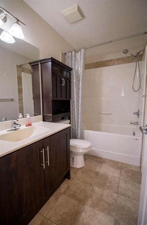 1123, 1540 Sherwood Boulevard Northwest, Calgary – Residential Apartment Listing Photo 17