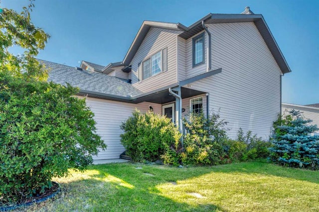 237 Willowbrook Close Nw, Airdrie