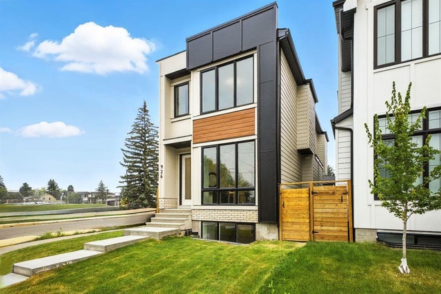 926 21 Avenue Nw, Calgary