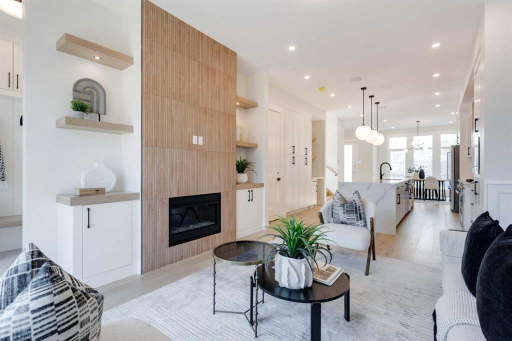 422 14 Avenue Northeast, Calgary – Residential Semi Detached Listing Photo 12