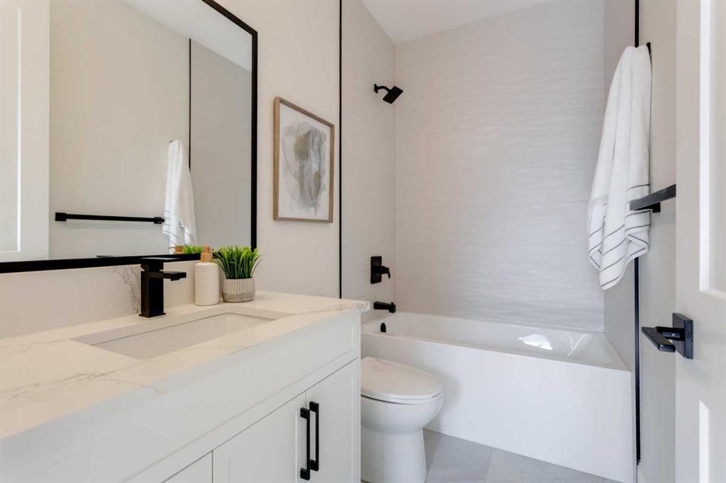 422 14 Avenue Northeast, Calgary – Residential Semi Detached Listing Photo 26