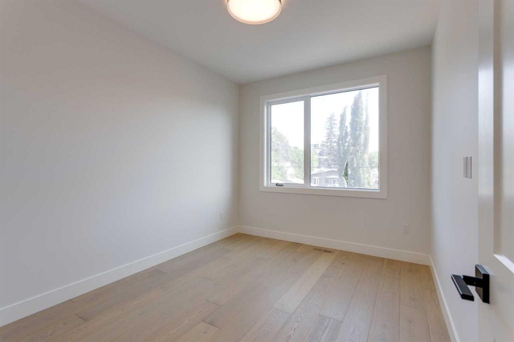 422 14 Avenue Northeast, Calgary – Residential Semi Detached Listing Photo 27