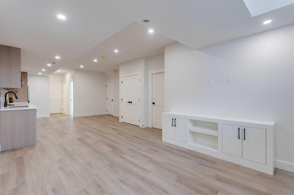 422 14 Avenue Northeast, Calgary – Residential Semi Detached Listing Photo 32